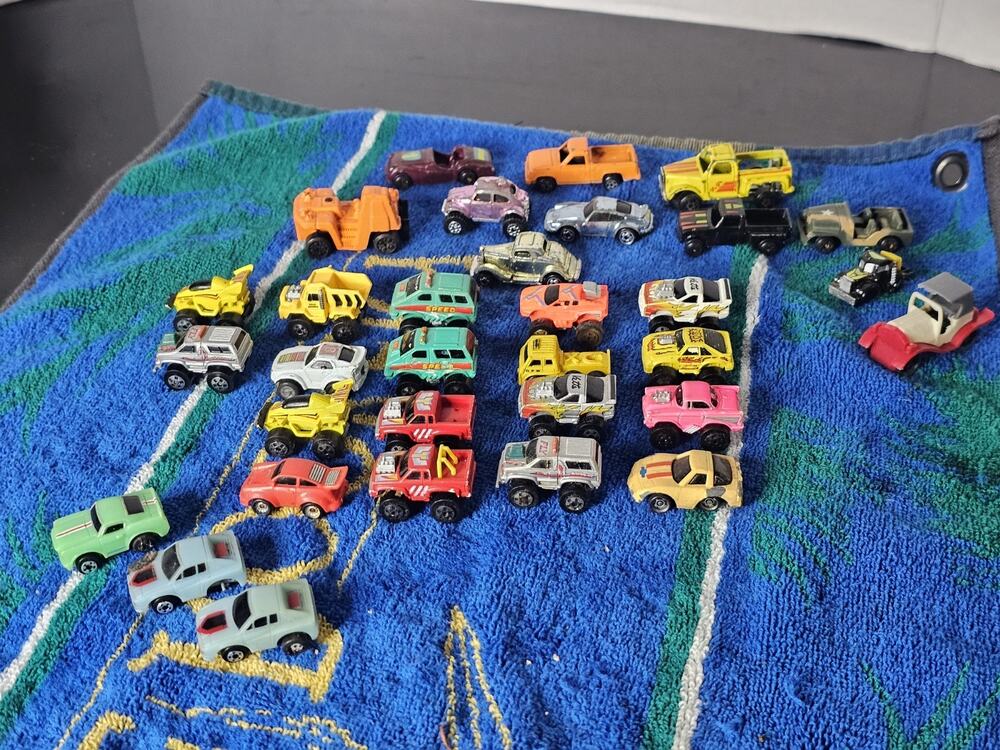 Lot Of Micro Cars 30 Pcs 80s Vtg Toy Cars Road Champ Hot Wheels And More